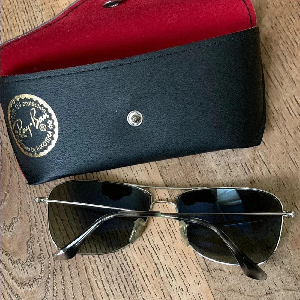 Ray-Ban Aviator Chromanse Sunglasses with Case Unisex - Picture 4 of 11